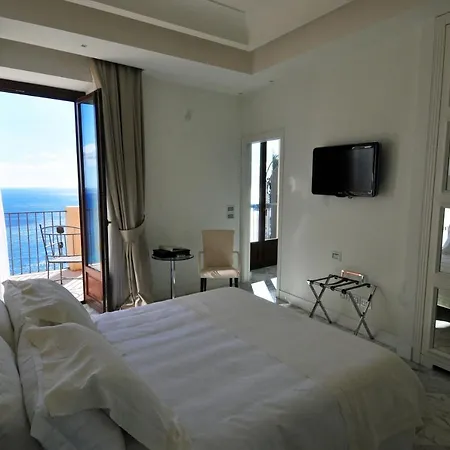 Metropole 5*