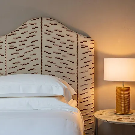فندق Metropole 5*