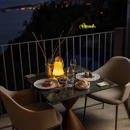 Metropole Hotel