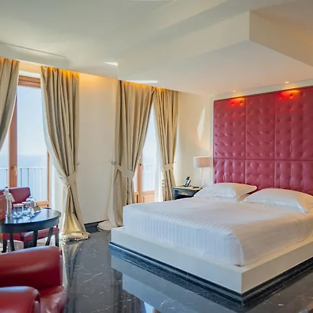 Hotel Metropole