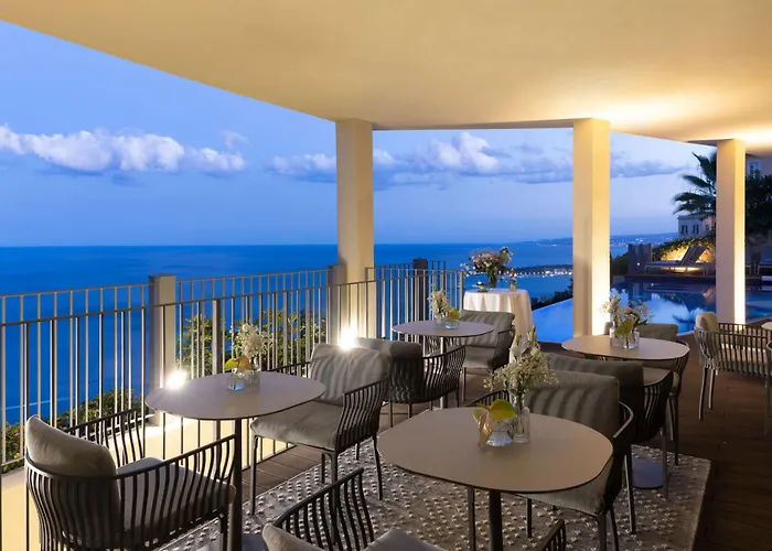 都市之家酒店 5* 陶尔米纳